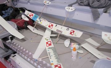 MIKOŁAJKOWE ZAWODY SZYBOWCÓW HALOWYCH