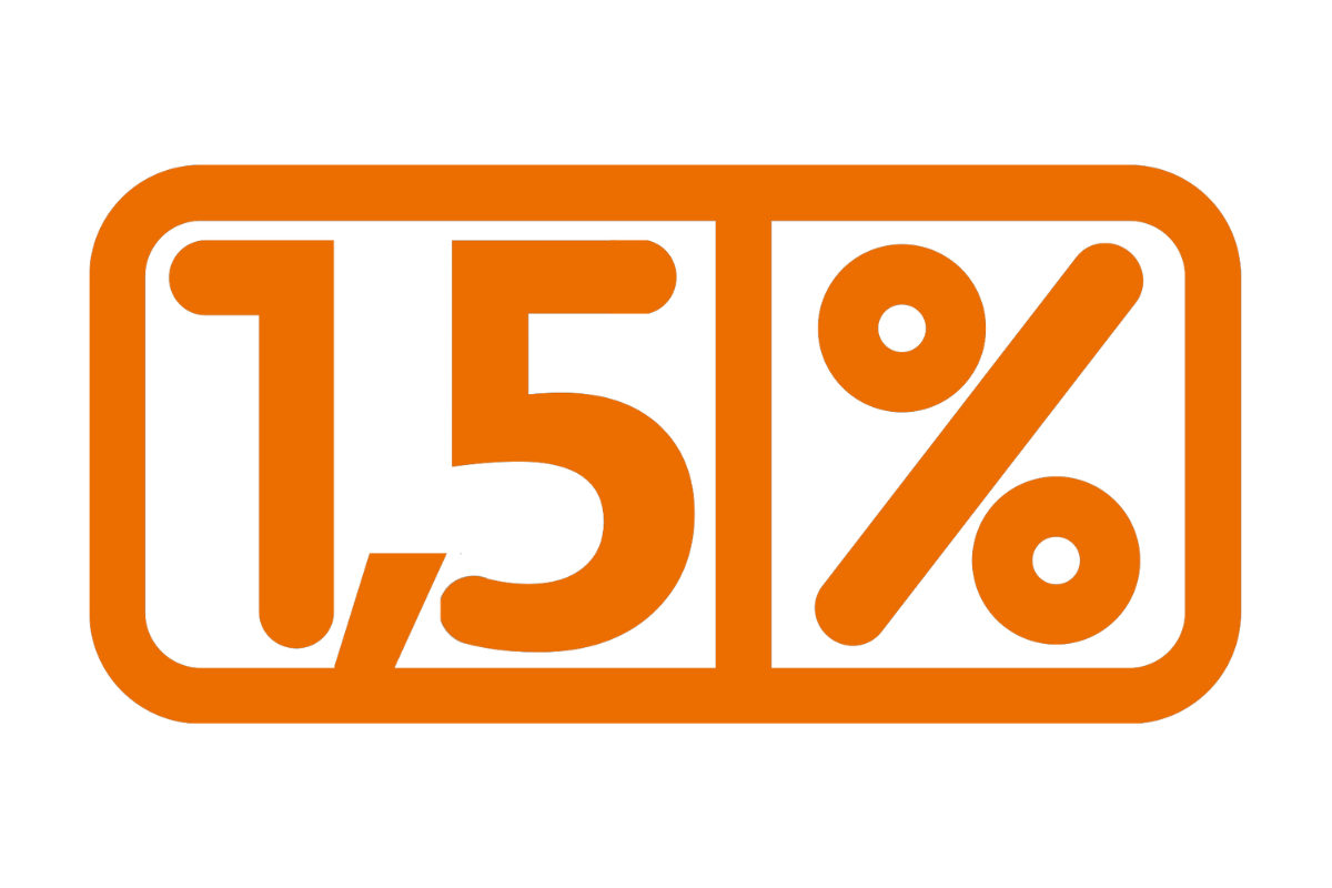 Logo 1,5% - pomarańczowy napis w białym prostokącie obramowanym na pomarańczowo