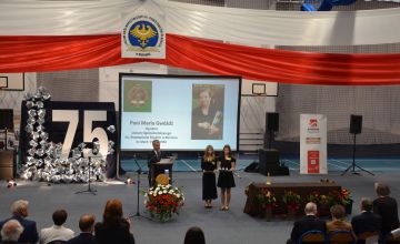 Plurimos annos, moja szkoło!