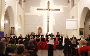Finałowy koncert 22. Festiwalu Jesień Organowa w Powiecie Bieruńsko-Lędzińskim (8)