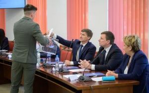I Sesja Rady Powiatu Bieruńsko-Lędzińskiego VII kadencji (10)