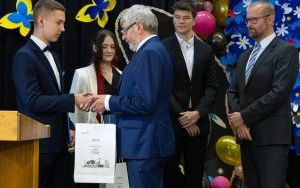 Pożegnanie maturzystów (1)