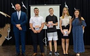 Zakończenie roku szkolnego 2024/2025 W Powiatowym Zespole Szkół w Lędzinach (2)