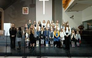 Schola EFFATHA z Parafii NMP Uzdrowienia Chorych w Bojszowach Nowych