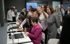 Otwarcie nowoczesnej pracowni zSpace w LO w Bieruniu (16)